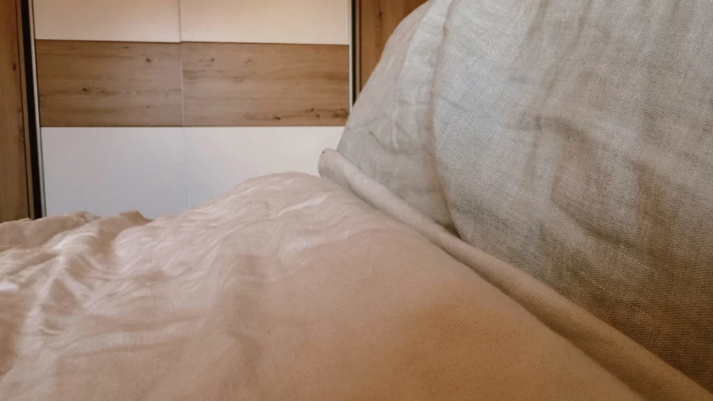 Linge de lit en lin, avantages du lin