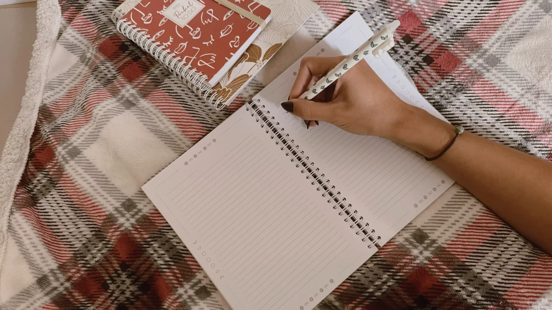 Journal de gratitude - journal de réflexion - Woman Warrior - être spirituel