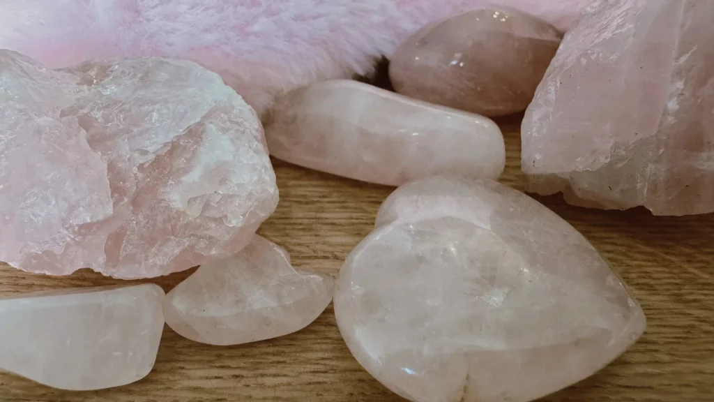 pierres de Quartz rose - quartz rose vertus