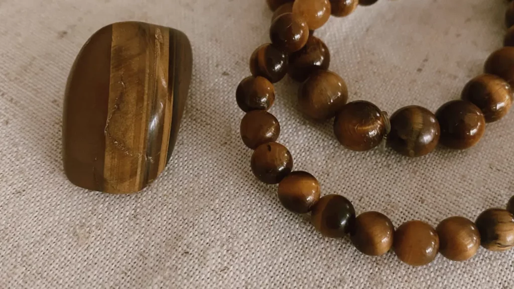 Oeil de tigre pour la confiance en soi - pierres pour la confiance en soi - oeil de tigre bracelet