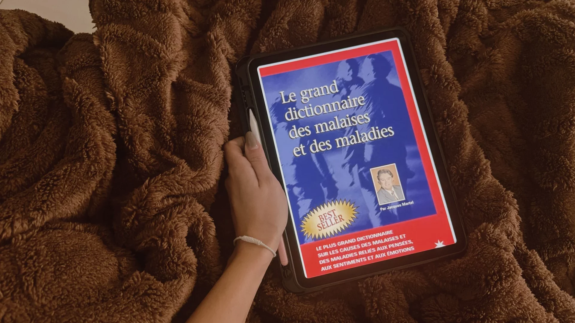 Livre le grand dictionnaire des malaises et des maladies par l'auteur Jacques Martel
