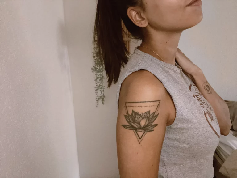 Fleur de lotus signification - tatouage lotus